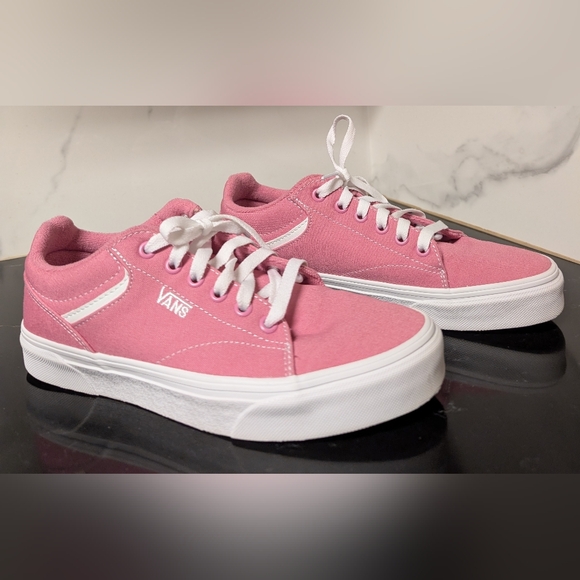 Vans Women's Seldan Lace Up Sneaker Fuchsia SoftMoc Size 8 NWOT MSRP $85.96 - Picture 3 of 10